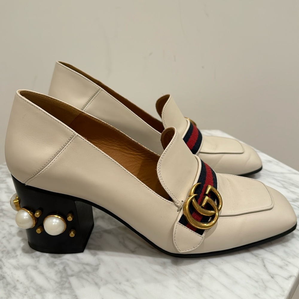 Gucci Marmont Chunky Heel Pumps, barely worn, excellent condition!